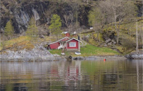 Lovely Home In Nordtveitgrend With House Sea View